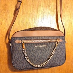 Michael Kors Zip Chain Crossbody